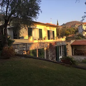 https://la-casa-di-fedra.hotelitalianriviera.com